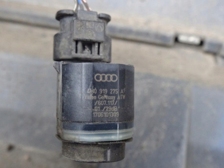 AUDI A3 8P 8P4 5D SPORTBACK LIFT 08- PARE-CHOCS ARRIÈRE ARRIÈRE PARKTRONIC PDC LX5Q