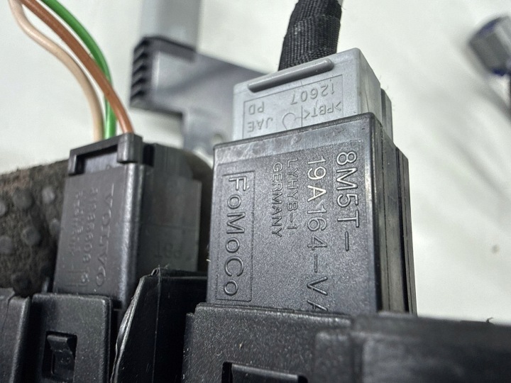 PRISE USB VOLVO S60 31374415