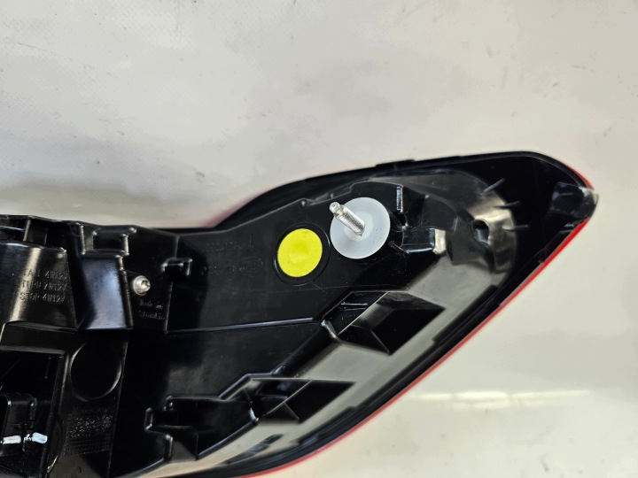 PHARE BMW 3 G21 UNIVERSEL LED 18 GAUCHE ARRIÈRE GAUCHE ARRIÈRE EUROPE H35A3BC7102