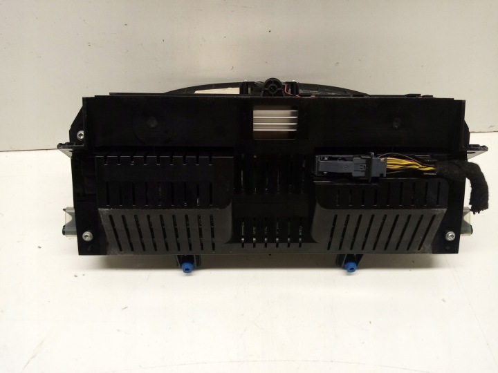 COMPTEUR COMPTEUR MONITEUR RANGE ROVER VOGUE III AH4210849AR EUROPE 4,4 SDV8