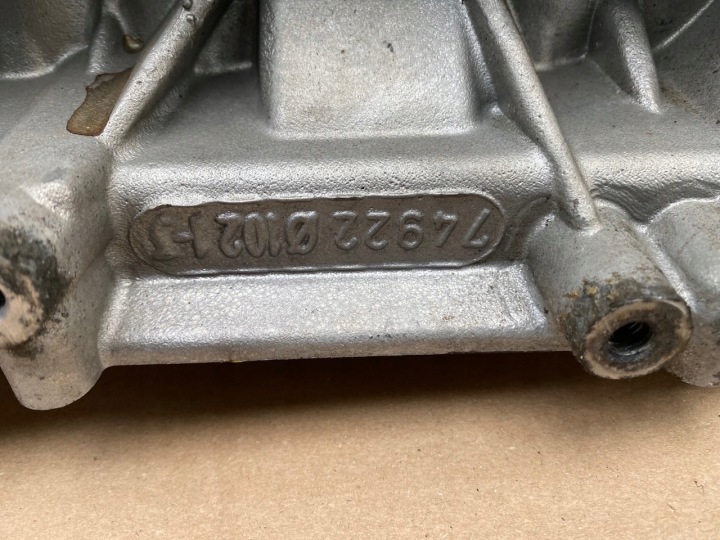 PORSCHE 911 991 GT3 3.8 CULASSE PISTONS 9A1104111 SUR RÉGÉNÉRATION