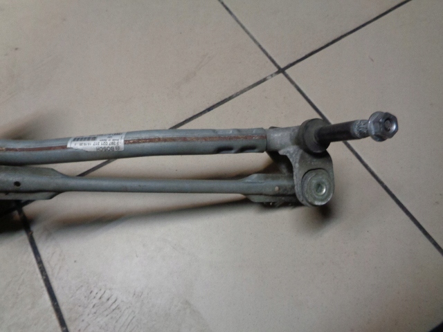 MÉCANISME ESSUIE-GLACES BRAS DE SUSPENSION AUDI Q3 8U 11-18 8U1955023