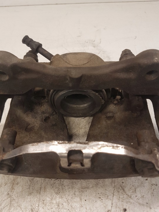 ÉTRIER DE FREIN DE FREIN DROIT AVANT AUDI A6 C7 7 4G0106R