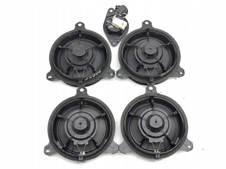 TOYOTA COROLLA E210 E21 2021 ENSEMBLE KIT AUDIO