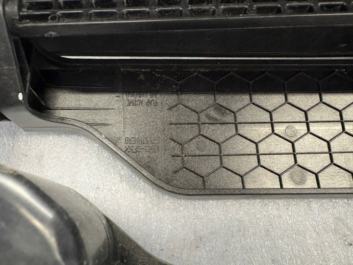 JALOUSIE GAUCHE AVANT HYUNDAI IONIQ 5