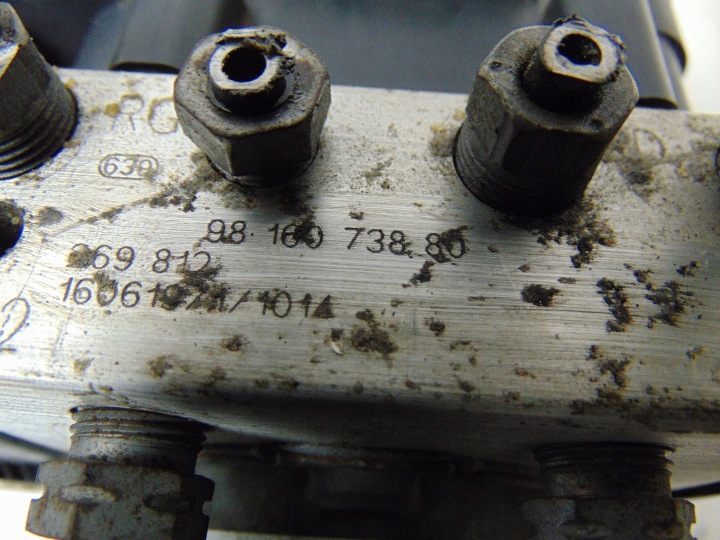 POMPE ABS CONTRÔLEUR PEUGEOT 308 II T9 1.6 9816073880 9816071180 EUROPE