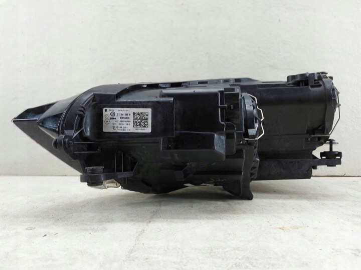 VW GOLF SPORTSVAN 7 VII 510 517 DROITE PHARE AVANT AVANT PROJECTEUR