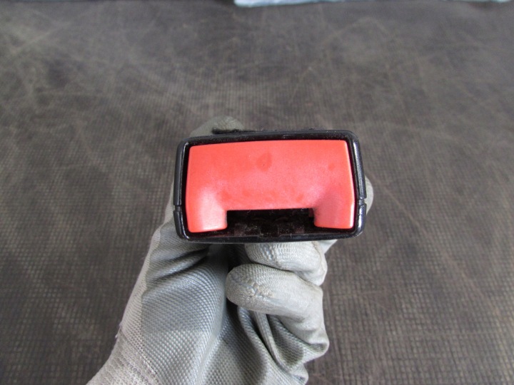 AGRAFE COURROIE CENTRALE 6G9N60044AE FORD S-MAX I 06-10R.