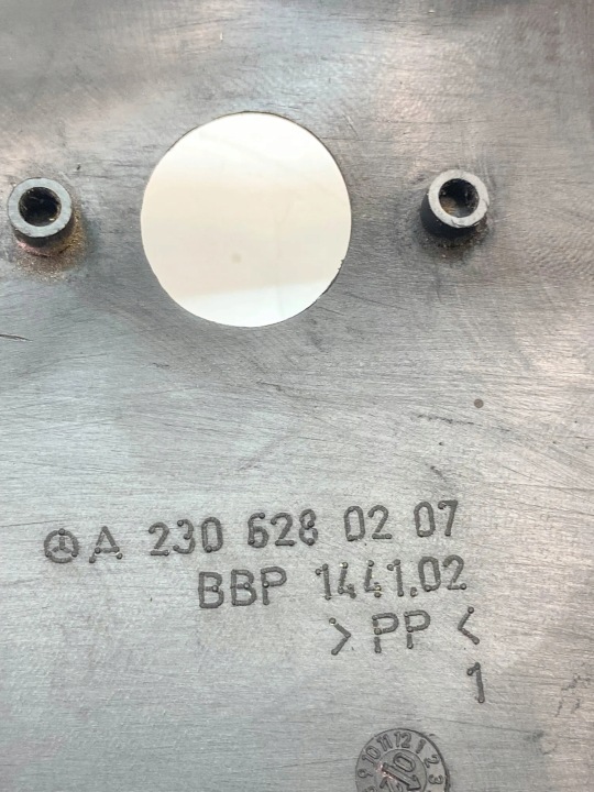 AUTRE PIÈCES WYKONCZENIA MERCEDES-BENZ SL (R230) A1298172820 28325643 5.0L