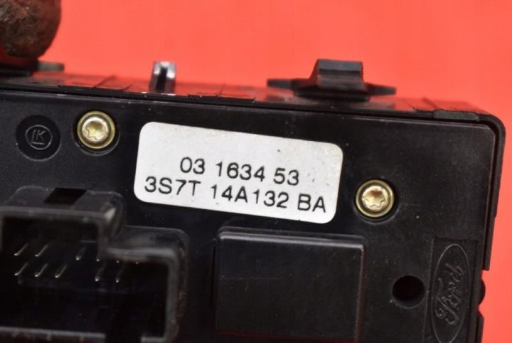 PANNEAU COMMANDE VITRE EUROPE 3S7T-14A132-BA FORD MONDEO MK3 03-07