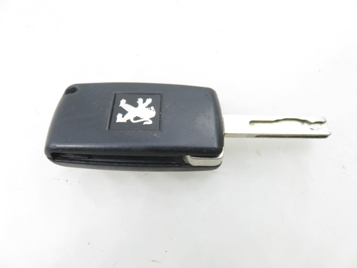 CONTACTEUR D'ALLUMAGE PEUGEOT 5008 (0U_, 0E_) 36410600 9663123380