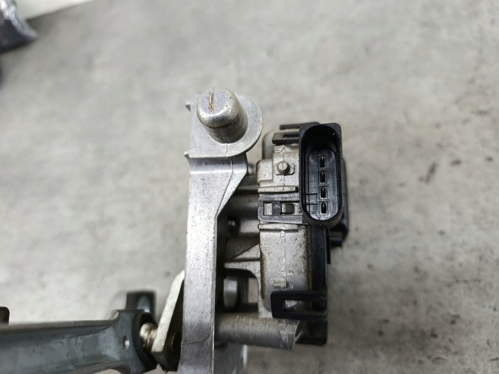 MÉCANISME ESSUIE-GLACES FORD FOCUS C-MAX 3M51-17504-AG 3M51-17508-AA