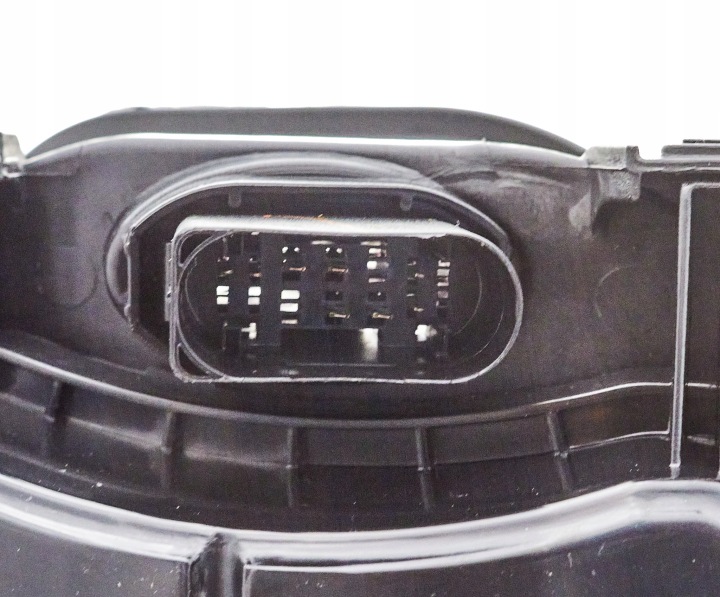 PHARE AVANT VERS FORD MONDEO 2007-2010 1512517 GAUCHE