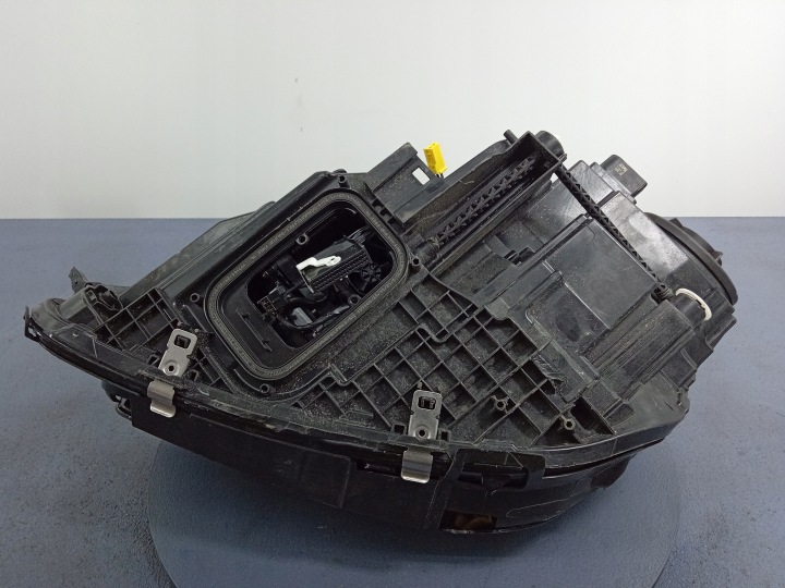 GLE W167 PROJECTEUR DROIT LED MULTIBEAM A1679065608