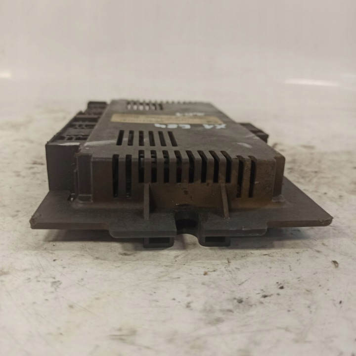 BMW X1 E84 MODULE CONTRÔLEUR FEUX 9240527