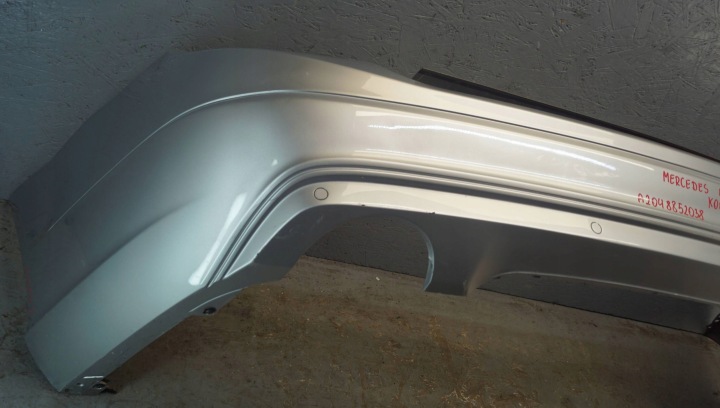 PARE-CHOCS ARRIÈRE MERCEDES C CLASSE W204 LIFT UNIVERSEL A20488520358 Z2633