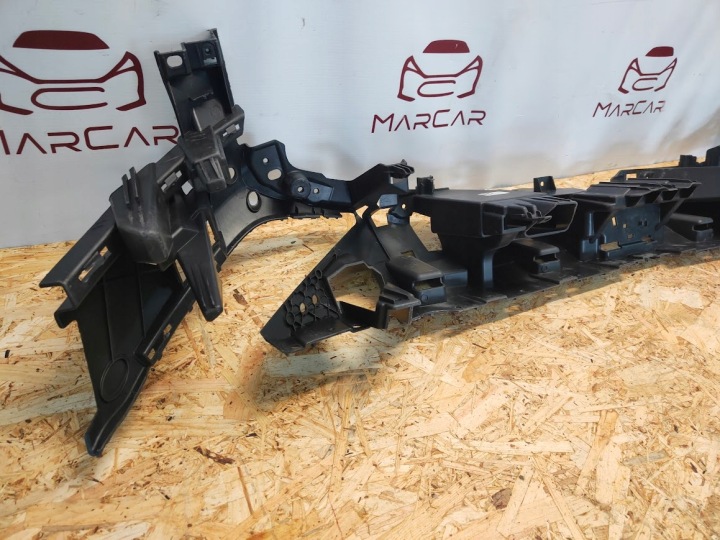 RENFORCEMENT PARE-CHOCS AVANT FORD TRANSIT CONNECT MK2 II 2017-