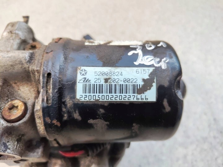 POMPE DE FREIN ABS 52008824 JEEP GRAND CHEROKEE I ZJ