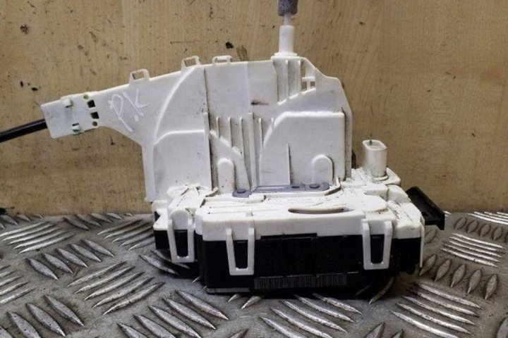 SERRURE GAUCHES AVANT PORTES VW CRAFTER 30-50 FLATBED (2F_) A9067201435