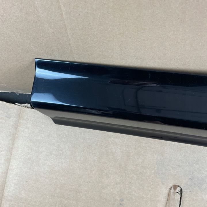 MOULURE DE PORTE REVÊTEMENT PORTES GAUCHE GAUCHE ARRIÈRE ARRIÈRE VOLVO XC60 2017-2025
