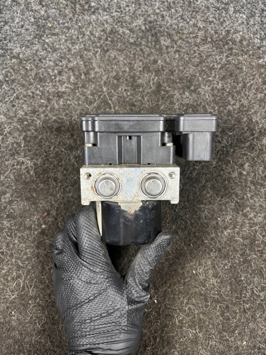 POMPE ABS FORD FOCUS C-MAX 00402662E3