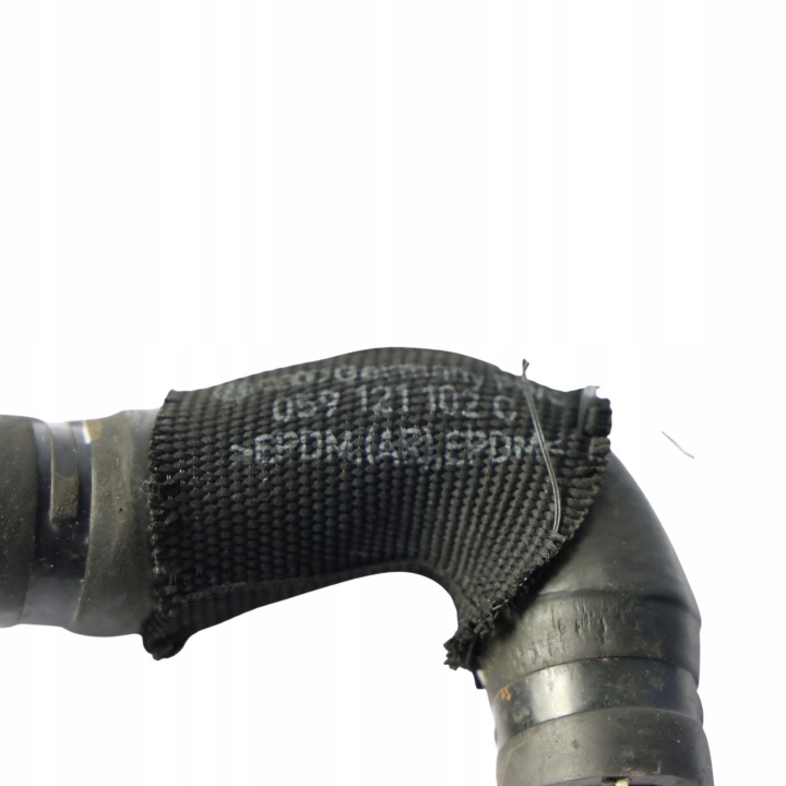AUDI A4 B8 A5 8T A6 C6 FIL TUYAU TUYAU EAU 3.0 TDI 059121102C