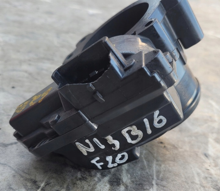 PAPILLON DES GAZ BMW F20 F21 F30 F31 MINI R55 R56 R57 R58 R59 R60 R61 7604918