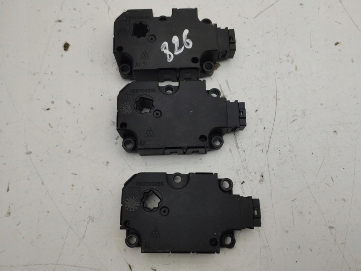 MERCEDES-BENZ B W246 W242 PETIT MOTEUR CAPOTS CONDUIT D'AIR 2012 CZ1139300856