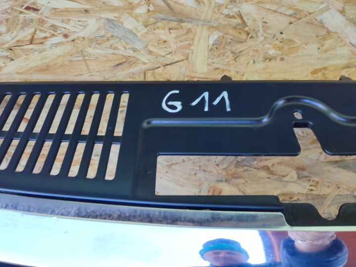 VW TIGUAN I 5NO 07-11 GRILLE CALANDRE RADIATEUR ORIGINE