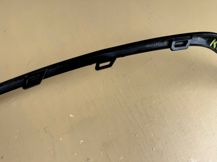 MERCEDES GLE W167 AMG 19-23R MOULURE PARE-CHOCS DROITE AVANT A1678857203