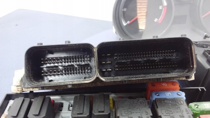 OPEL CORSA D 1.3 CDTI KIT DE DÉMARRAGE CONTRÔLEUR MOTEUR 55198930 MJD6O3.S3