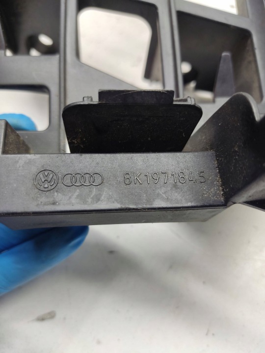 POIGNÉE FIXATION CONTRÔLEUR MODULE CONFORT ORIGINAL AUDI A6 C7 8K1971845