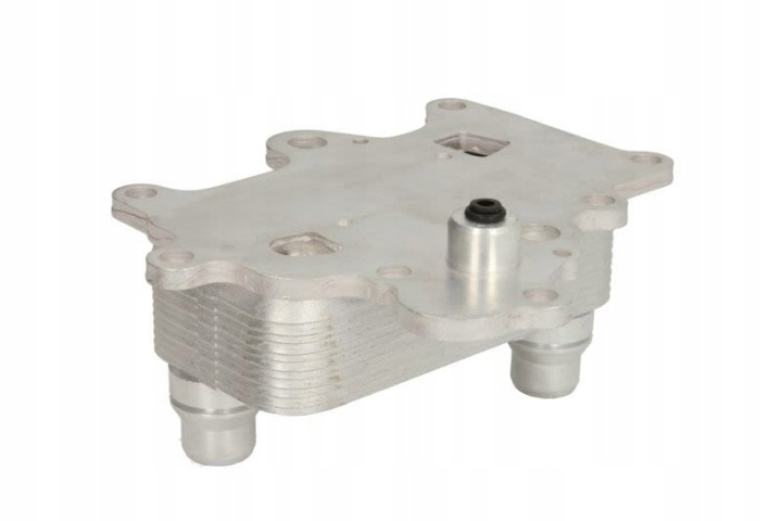 NISSENS 90885 RADIATEUR HUILES HUILE MOTEUR