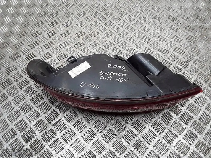 PHARE GAUCHE ARRIÈRE VW SCIROCCO (137, 138) 1K8945096H 2.0L DIESEL 2009