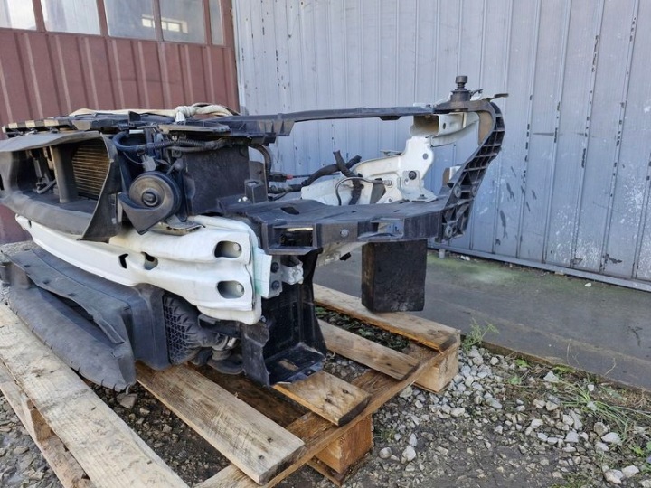VOLVO V40 II 2 ESSENCE PANNEAU AVANT RENFORCEMENT POUTRE RADIATEURS VENTILATEUR