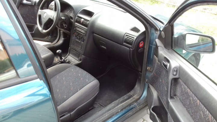 COMPTEUR OPEL ASTRA G 09228743DQ 2001R 2.0 DTI