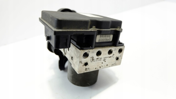 MERCEDES CLS 218 POMPE ABS A2184310112