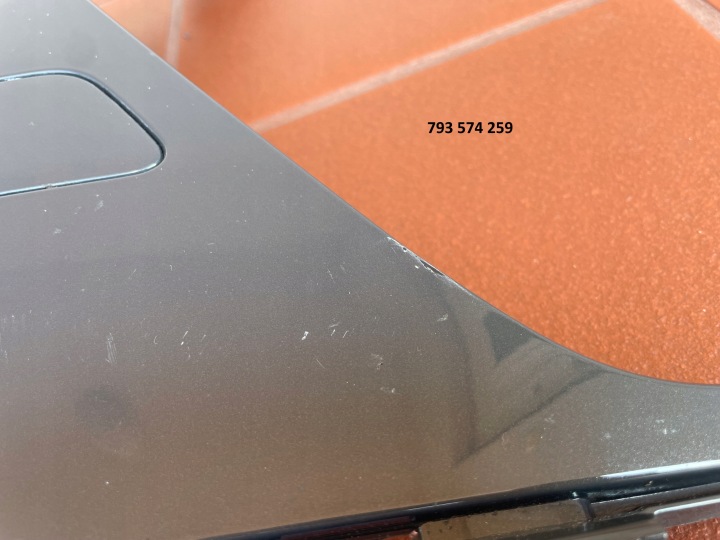 AUDI Q3 II 83A S-LINE ANGLE PARE-CHOCS DROIT AVANT 83A807438D CODE LX7M