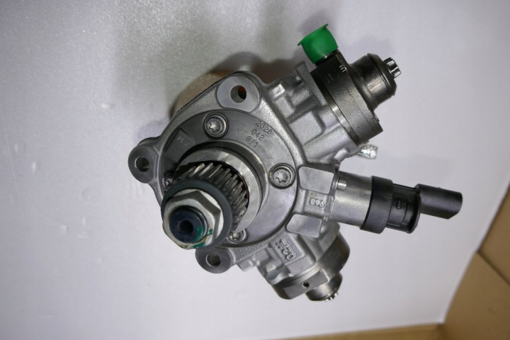 VÉRIFIÉE POMPE INJECTION 3.0 TDI V6 AUDI VW 059130755AK