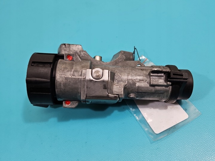 CONTACTEUR D'ALLUMAGE CLÉ SEMELLE VW POLO V 6R 09- 6R0905851B