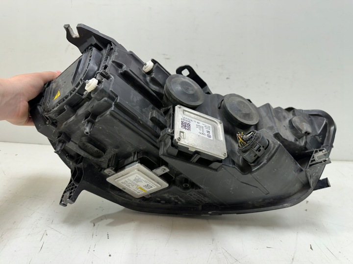 PHARE GAUCHE AVANT AUDI A6 C7 4G XÉNON 4G0941005C