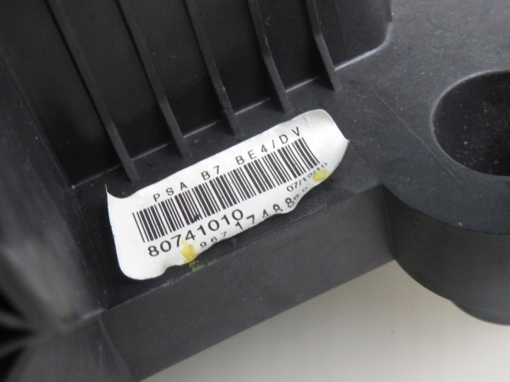 CRIC CITROEN C4 II 1.6 VTI 9671748880