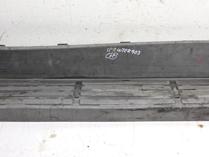SPRINTER VW LT 96-06 DEGRÉ PLATEFORME MARCHEPIED ARRIÈRE ARRIÈRE POUTRE PARE-CHOCS 1P