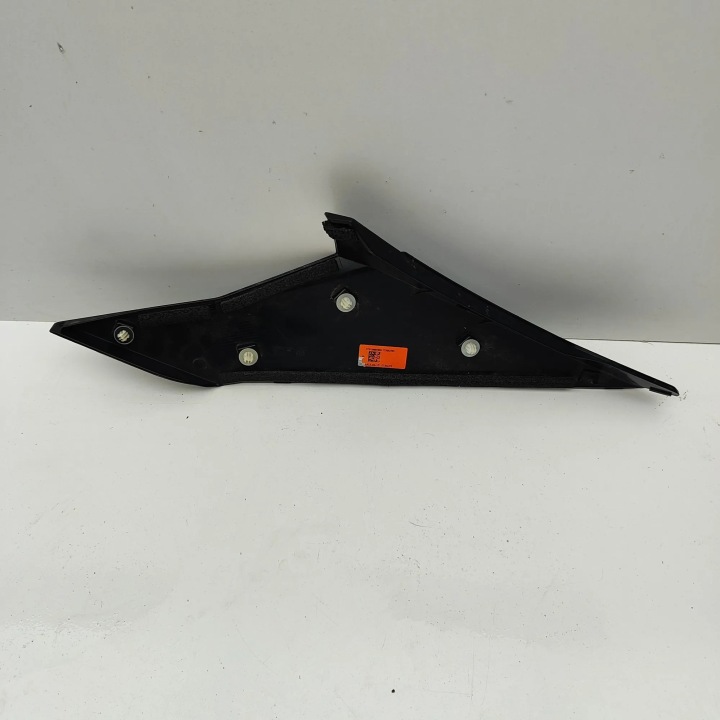 AUTRE PIÈCES WYKONCZENIA TOYOTA C-HR 2 PIÈCES _H2_) 62505F4050 30944233 2.0L