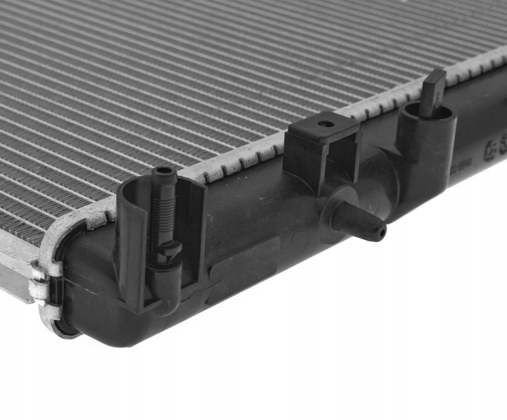 RADIATEUR VERS PEUGEOT 406 1999-2004 133068