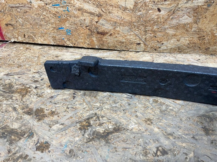 NISSAN MICRA V 5 K14 16-22 AMORTISSEUR MOUSSE POLYSTYRÈNE PARE-CHOCS AVANT AVANT