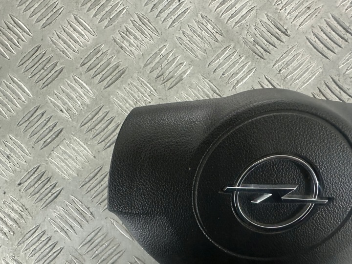 OPEL SIGNUM COUSSIN CONDUCTEUR 13203886