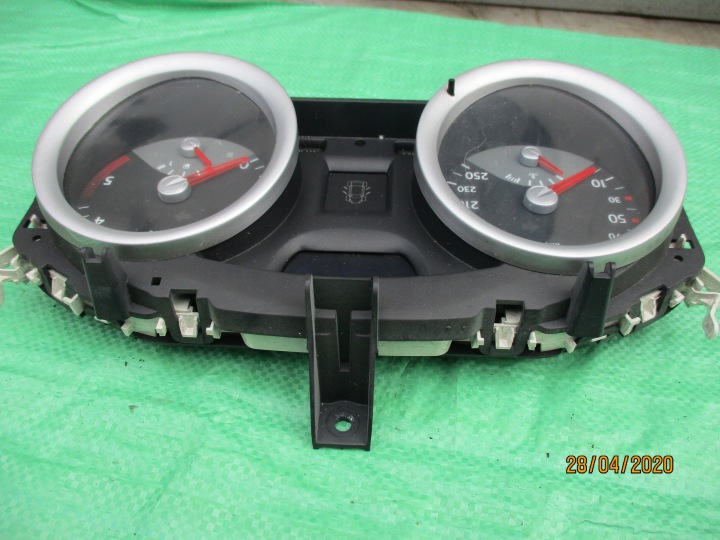 RENUALT MEGANE II 1.5DCI COMPTEUR TABLEAU DE BORD 8200462283