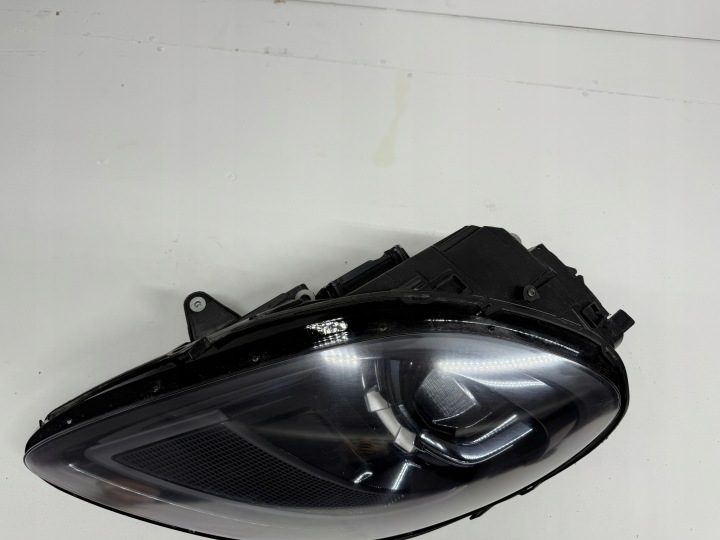 PORSCHE MACAN LIFT PHARE GAUCHE GAUCHE AVANT 95B941015AE