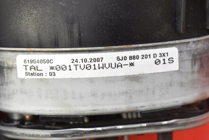 AIRBAG COUSSIN SÉCURITÉ CONDUCTEUR 5J0880201D SKODA ROOMSTER 1 I 06-10